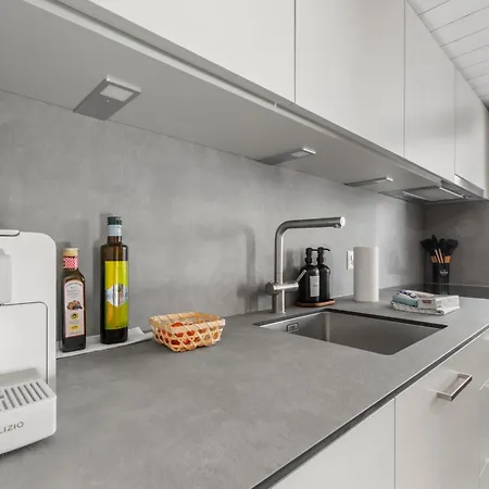 Apartamento Saastal, - 6 Pers, Vue, Parking Privé *