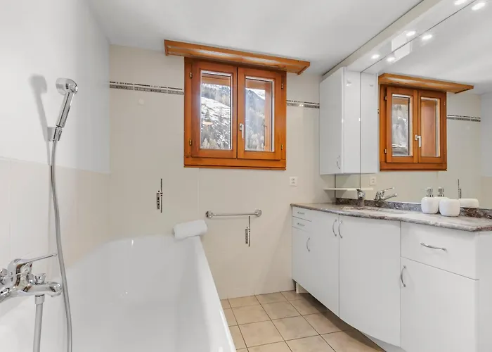 Apartamento Saastal, - 6 Pers, Vue, Parking Privé *